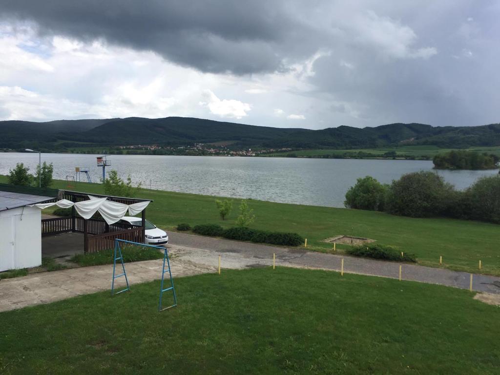 Turisticka Ubytovna Hotel Divín 외부 사진